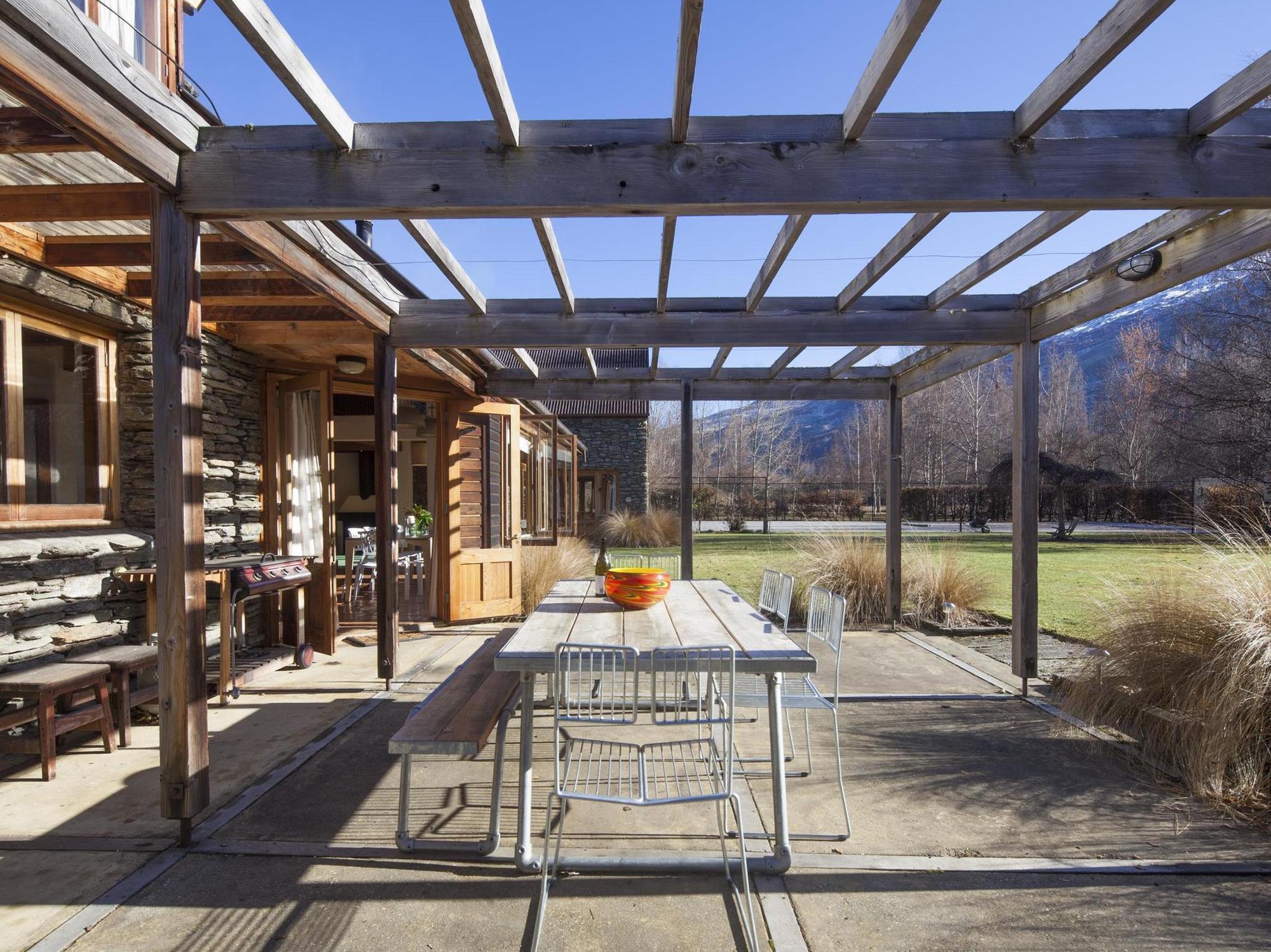 Wharenui Holiday Home By Majordomo 箭镇 外观 照片